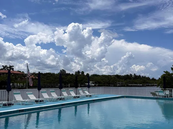 4001 S Ocean Boulevard S #204, South Palm Beach, FL 33480