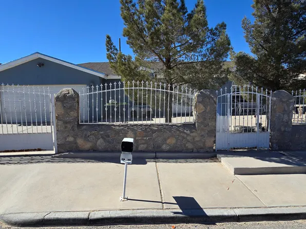 97 Desert Ct, Sunland Park, NM 88063