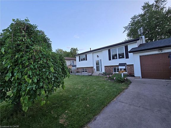 2nd image of 697 Ferndale Ave