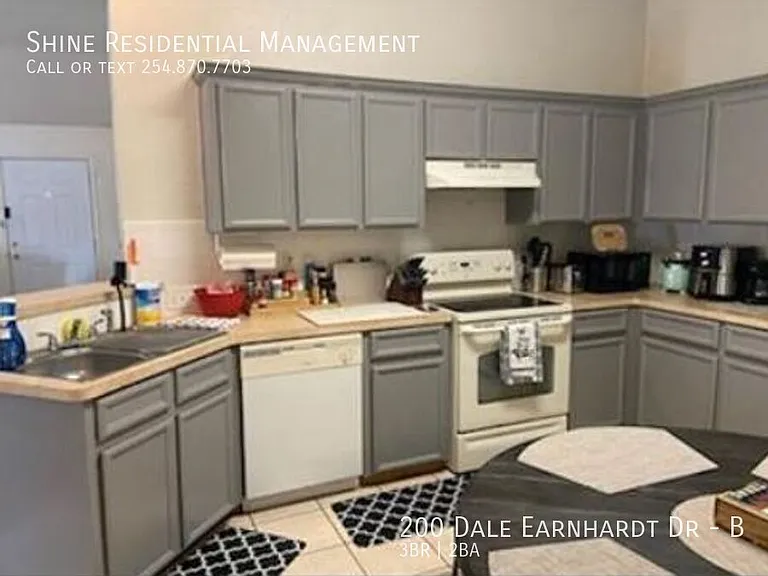 200 Dale Earnhardt Dr #B — Photo 2