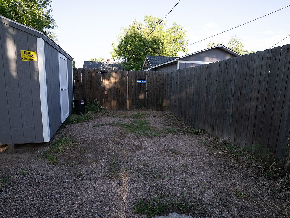 Dedicated off street parking spot with private back entrance to carriage house.