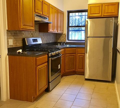5th image of 33-29 29th St #1A