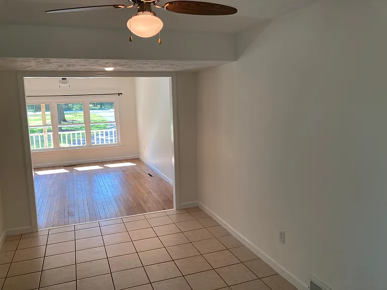 16919 Chillicothe Rd — Photo 20
