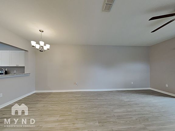 5th image of 4103 Plantation Cove Dr