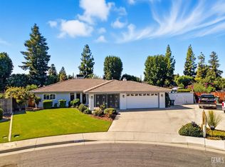6605 Yakima Way, Bakersfield, CA 93309