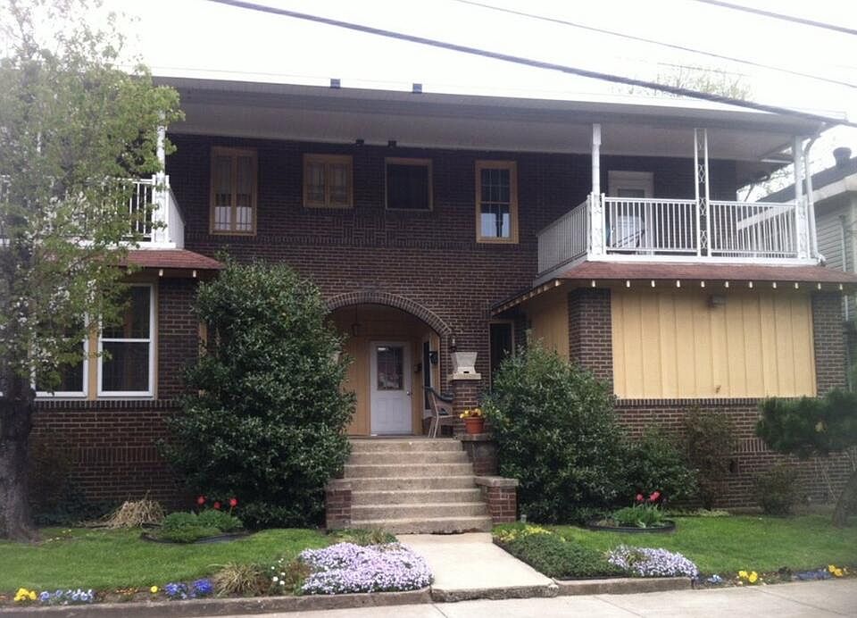 1st image of 157 2nd St