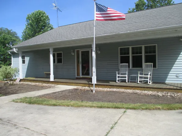 W5390 Buffalo Dr, Montello, WI 53949