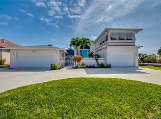 4917 Seville Ct, Cape Coral, FL 33904