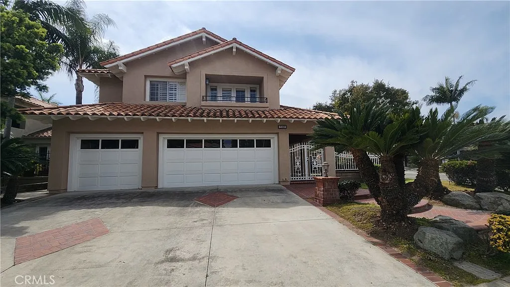 4 bed, 4.5 bath, 3245 sqft, $6,250 — Photo 1