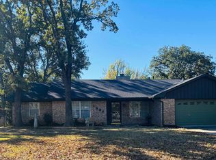 1004 Ranchwood Pl, Duncan, OK 73533