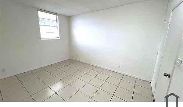 801 NW 47th Ave #103 — Photo 11