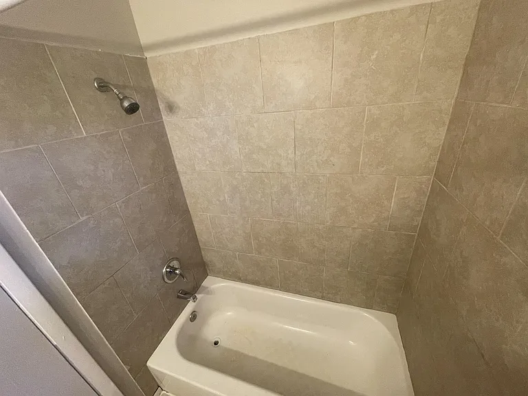 1731 Overbrook Ave — Photo 8