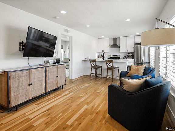 3rd image of 3355 W 18th Avenue