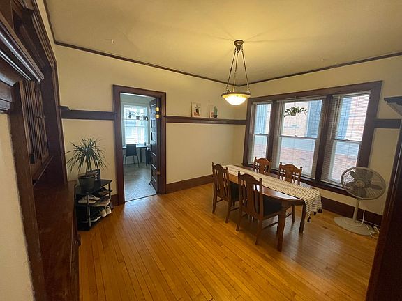 3rd image of 3045-51 N Oakland Ave #22