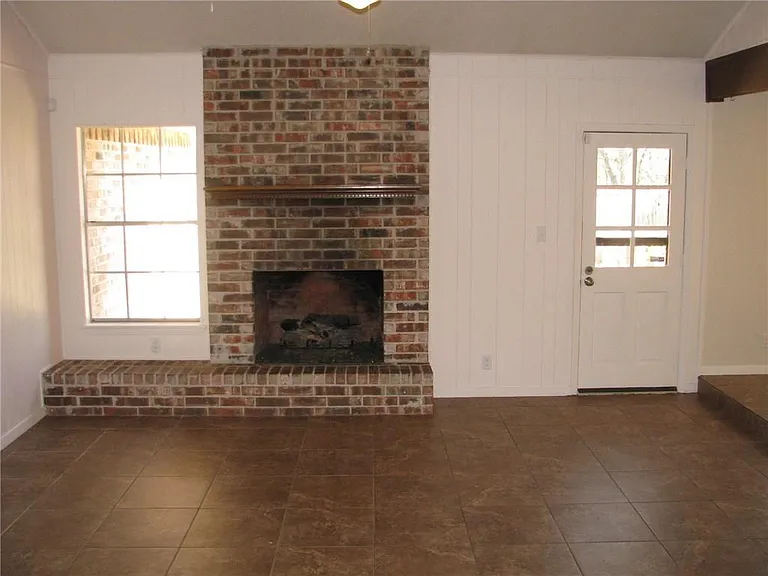 6509 Skycrest Dr — Photo 13