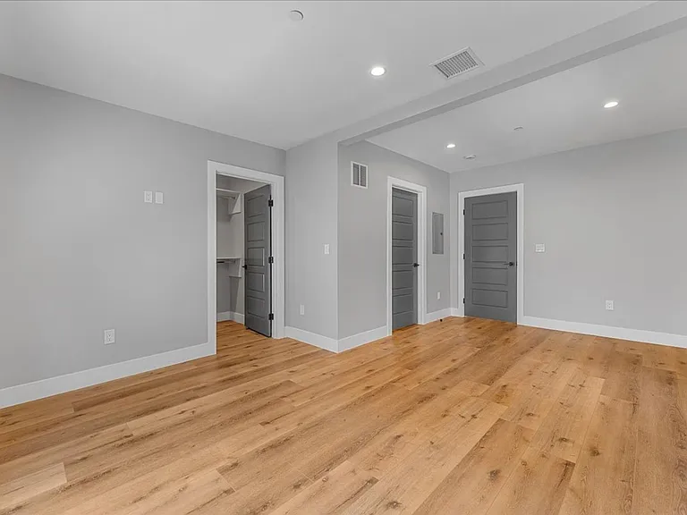 1182 West Blvd #C — Photo 7