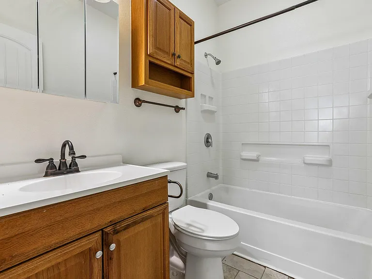 133 N Kanaio Dr #B — Photo 21