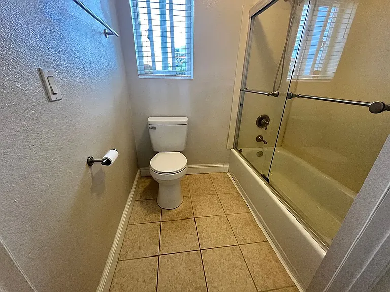695 Sea Vale St — Photo 12