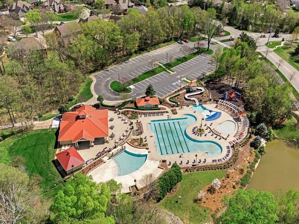 428 Laurel Hills Dr, Mount Juliet, TN 37122