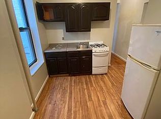 31-26 34th St #2, Astoria, NY 11106