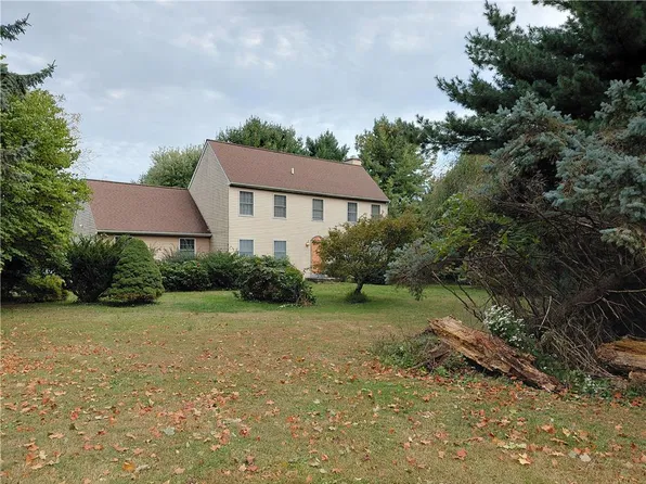 703 Broad St, Perkasie, PA 18944