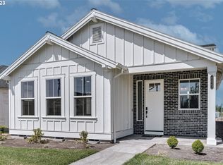 6523 SE McInnis St, Hillsboro, OR 97123