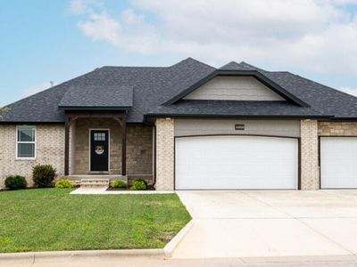 4466 N Venice Avenue, Ozark, MO, 65721