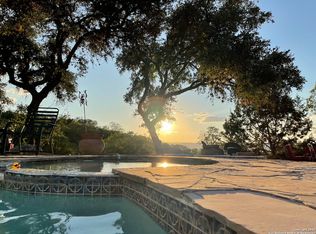 1839 Thanksgiving Rd, Utopia, TX 78884