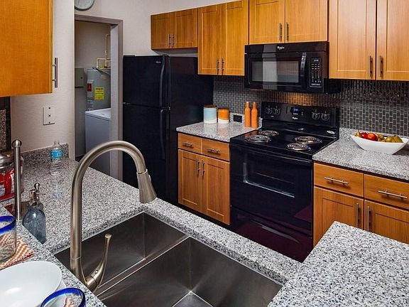 3rd image of 1505 Fort Clarke Blvd APT 10102