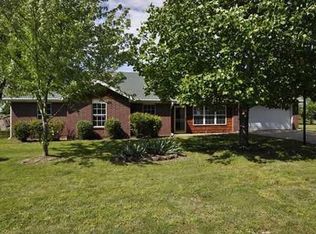 2707 Trails End Dr, Bentonville, AR 72712