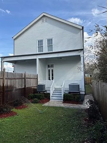 1038 Montegut St — Photo 43