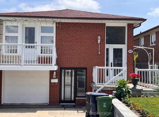 247 Hullmar Dr, Toronto, ON M3N 2G2