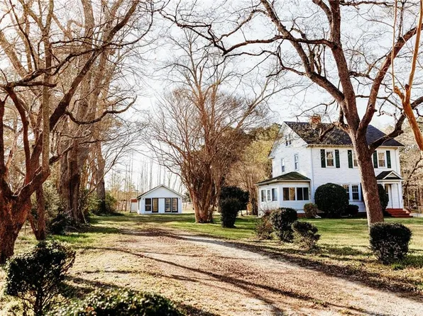 7210 Main St, Gloucester, VA 23061