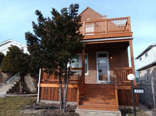 2256 E 92nd Pl, Chicago, IL 60617