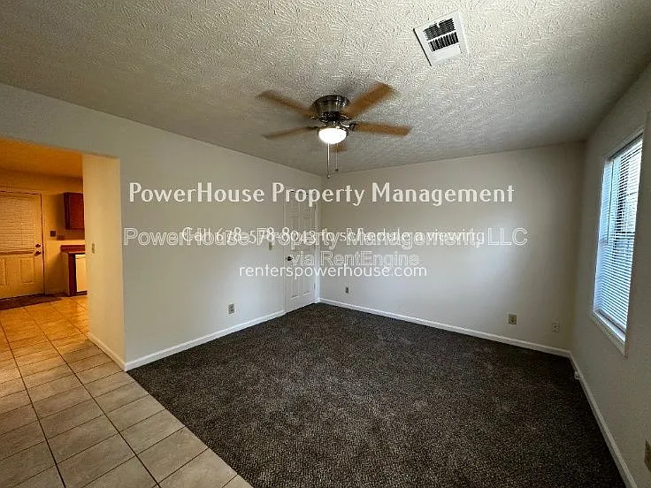 504 Oakwood Ct — Photo 16
