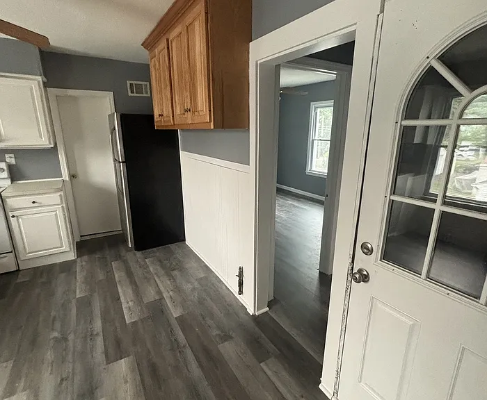 49 Atkins Ave #2 — Photo 3