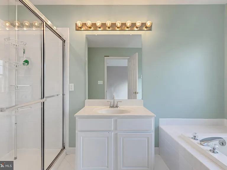 103 Whispering Brooke Dr #103 — Photo 26