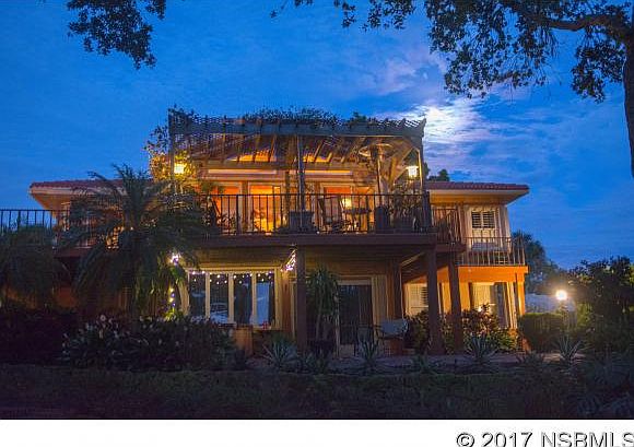 1st image of 6 Elizabeth Ln