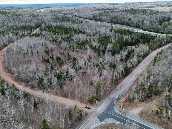 2nd image of V/l Thomson Rd
