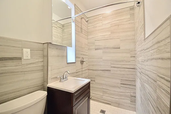 Rented by REAL New York | media 6
