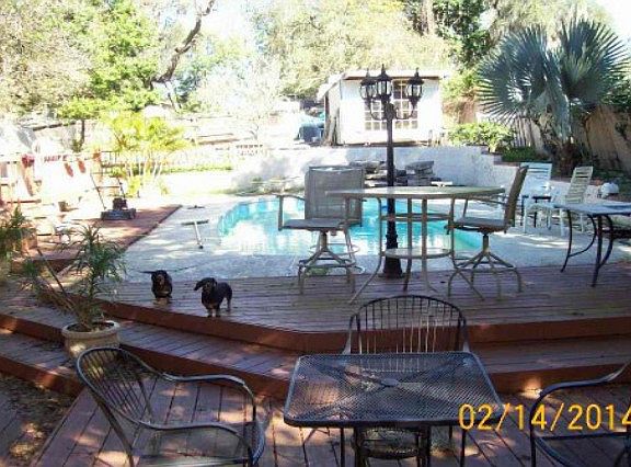 2nd image of 523 Crabtree Ave