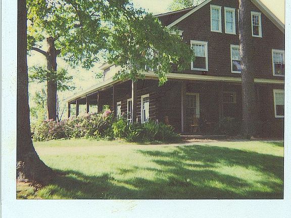 2nd image of 190 Pike Run Dr