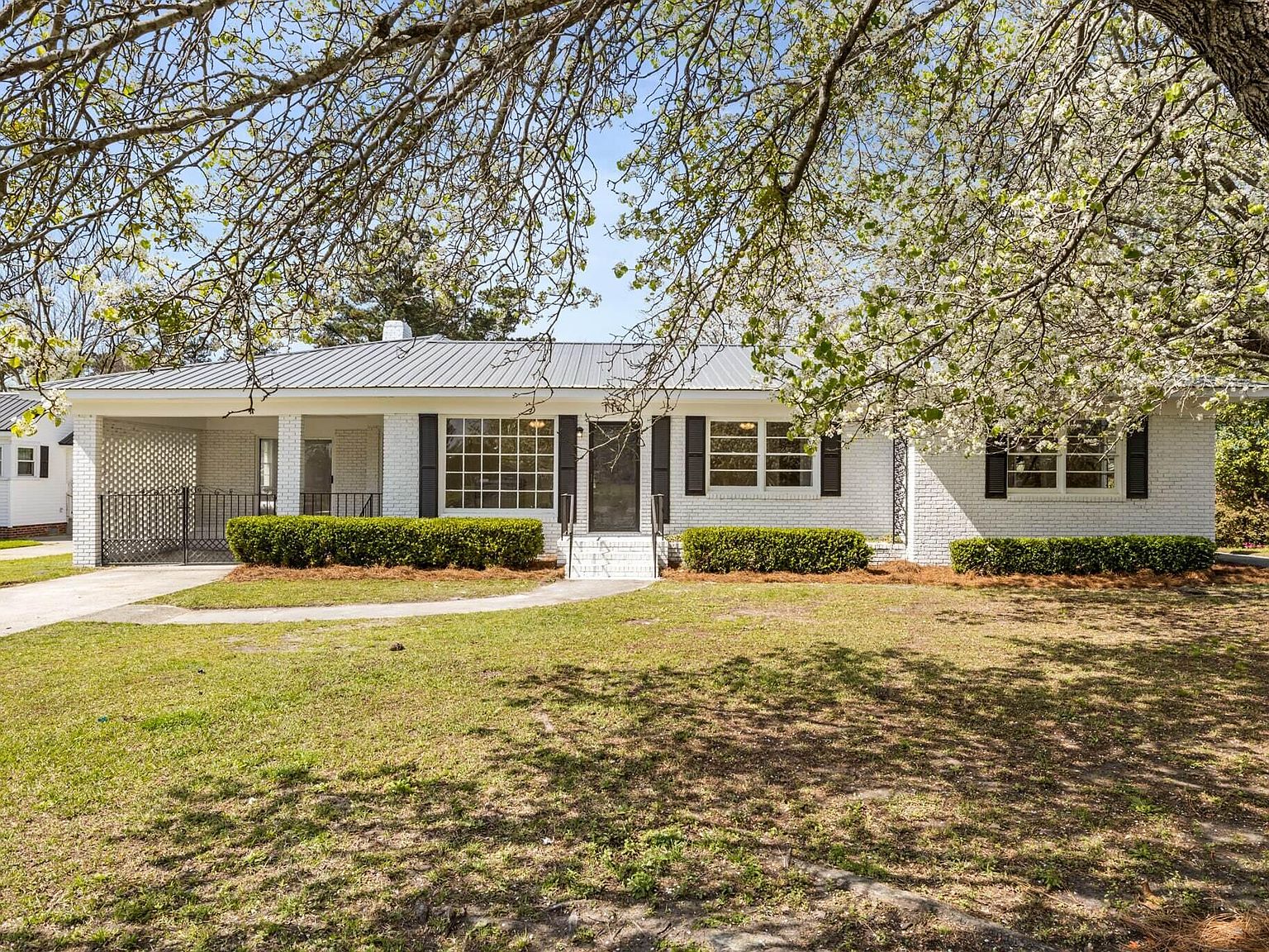 114 Bay St, Saint Stephen, SC 29479 Zillow