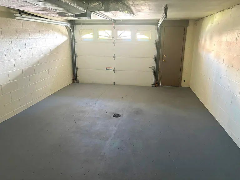 1222 Frank Ave — Photo 15