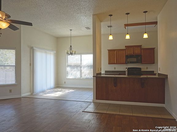 4th image of 17018 Vista Park Dr