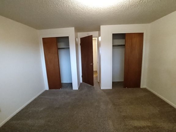 5th image of 1839 Terry St APT 1