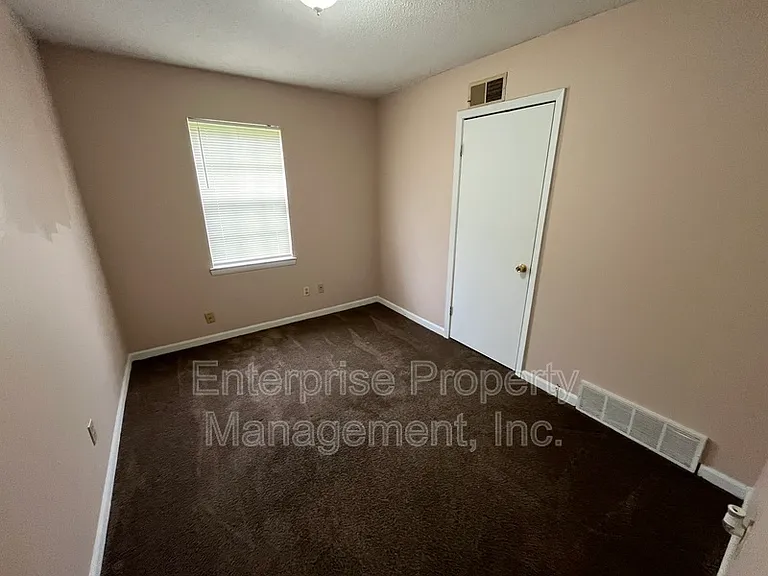 5312 Plover Dr — Photo 14