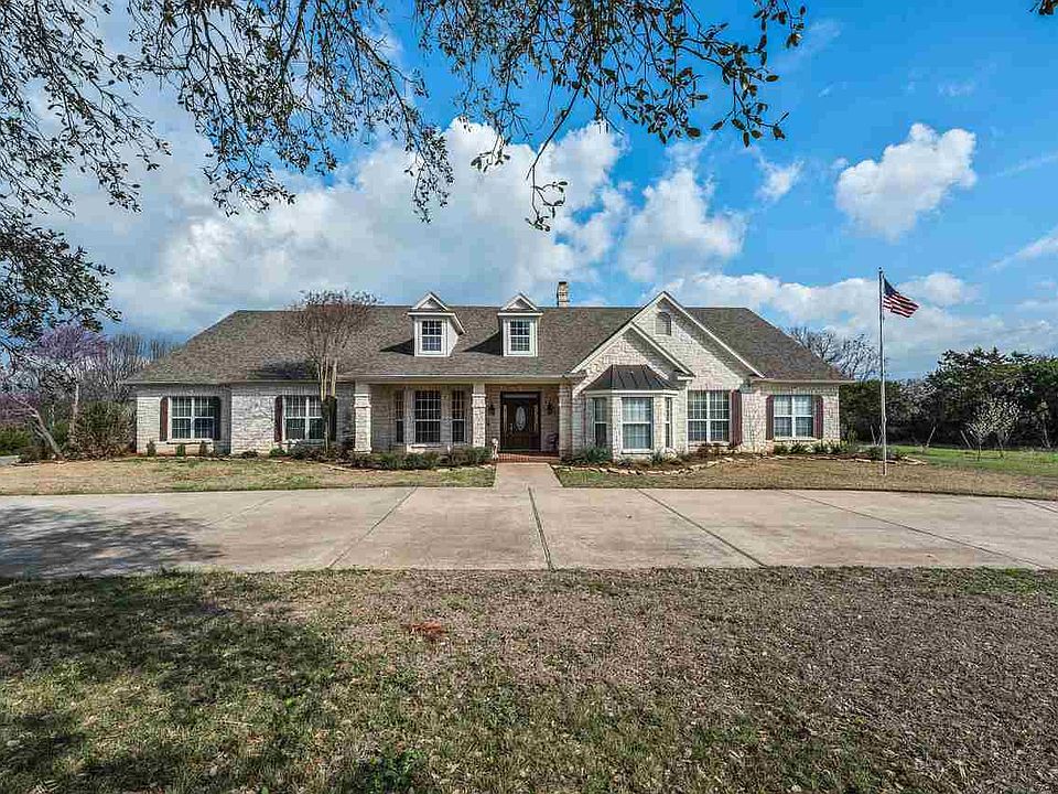 1st image of 543 Jenkins Estates Dr