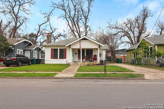 1st image of 419 Barrett Pl