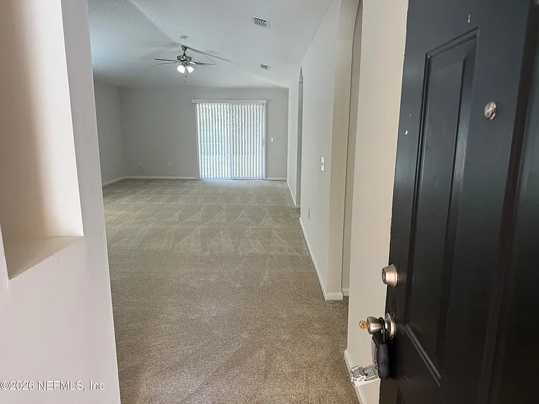 5550 Oak Crossing Dr — Photo 5